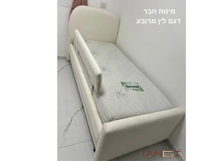 דגם לין מרובע + מיטת חבר על קל כולל מזרונים