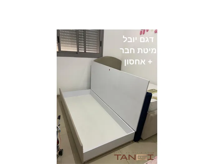 מיטה דגם יובל + ארגז אחסון כולל מזרונים
